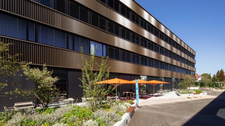 CAMPUS TECHNIK NEU