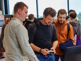 Studenten und Besucher